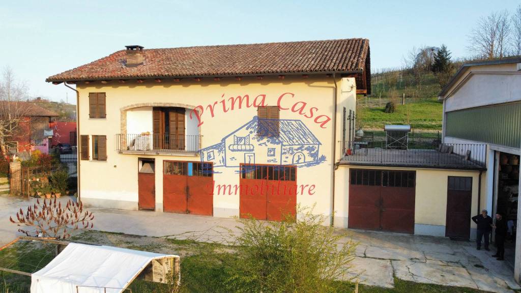 Villa in vendita a Castagnole delle Lanze via Farinere