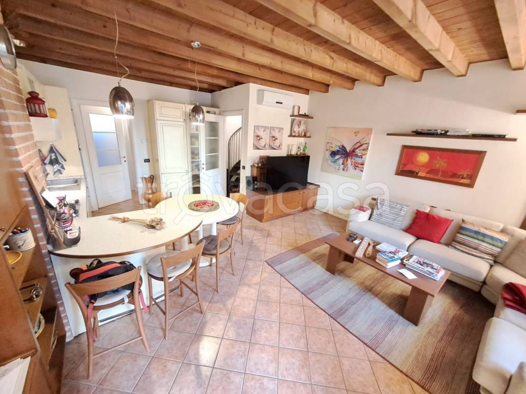Appartamento in vendita a Marcallo con Casone piazza Italia