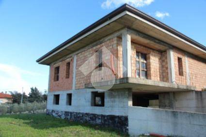 Casa Indipendente in vendita a Coriano via Giuseppe Ungaretti, 13