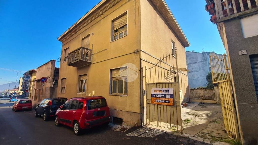 Casa Indipendente in vendita a Gassino Torinese via vittorio veneto, 22