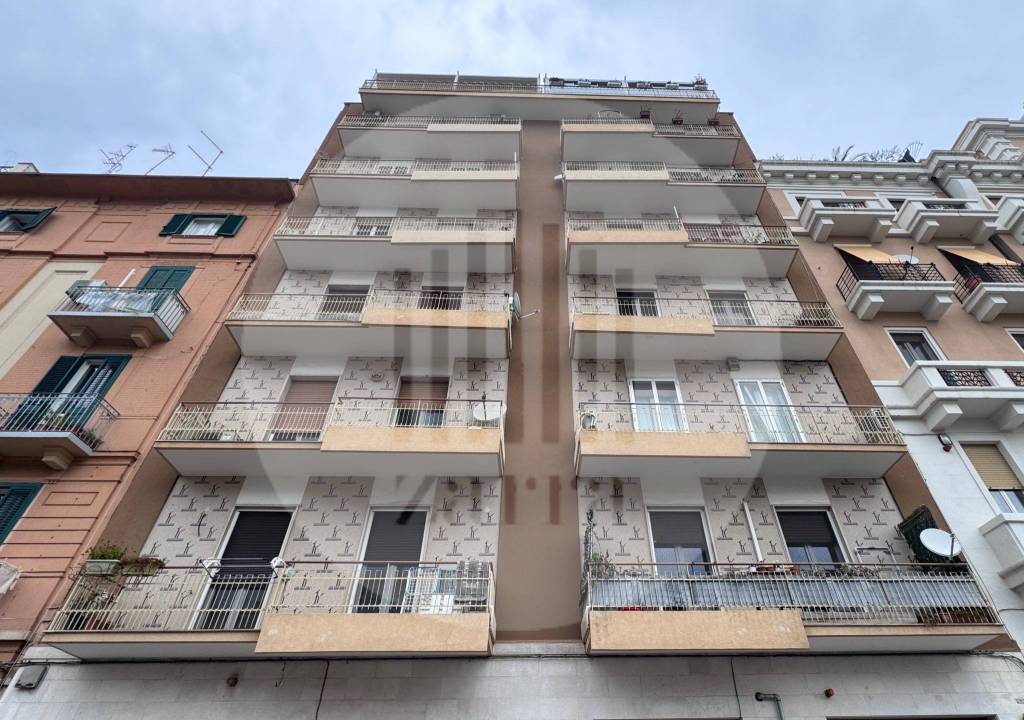 Appartamento in vendita a Bari via Dieta di Bari, 34