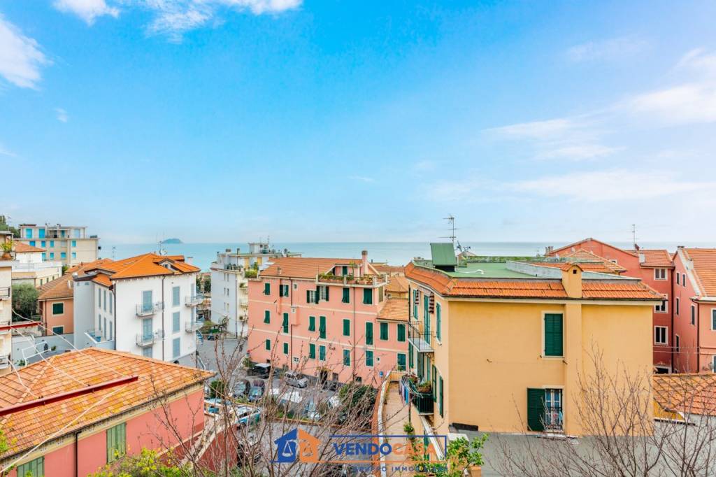 Appartamento in vendita a Laigueglia via Andrea Doria, 5
