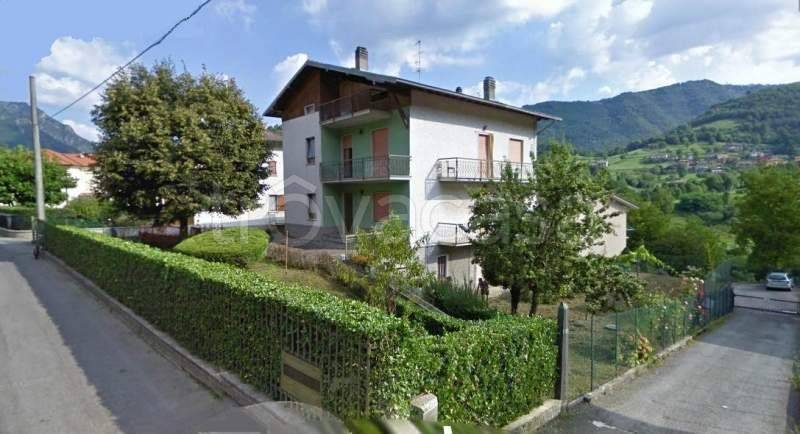 Villa Bifamiliare in vendita a Zogno via Cafredda