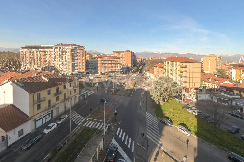 Appartamento in vendita a Torino corso Toscana, 122