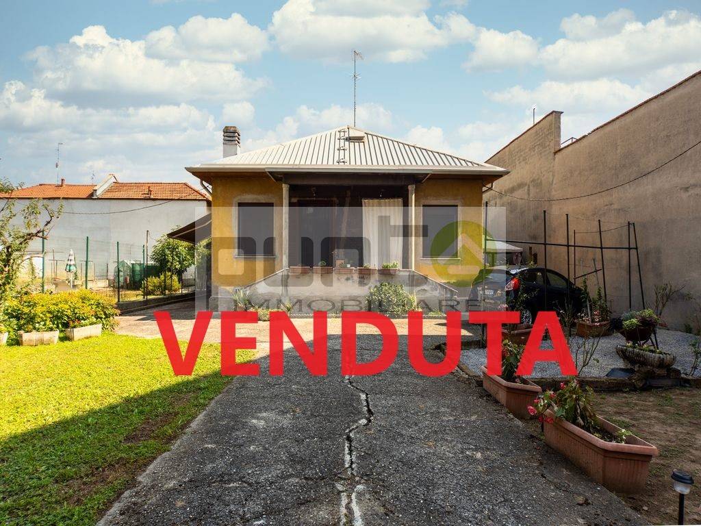 Villa in vendita a Concorezzo via Monte Grappa, 56