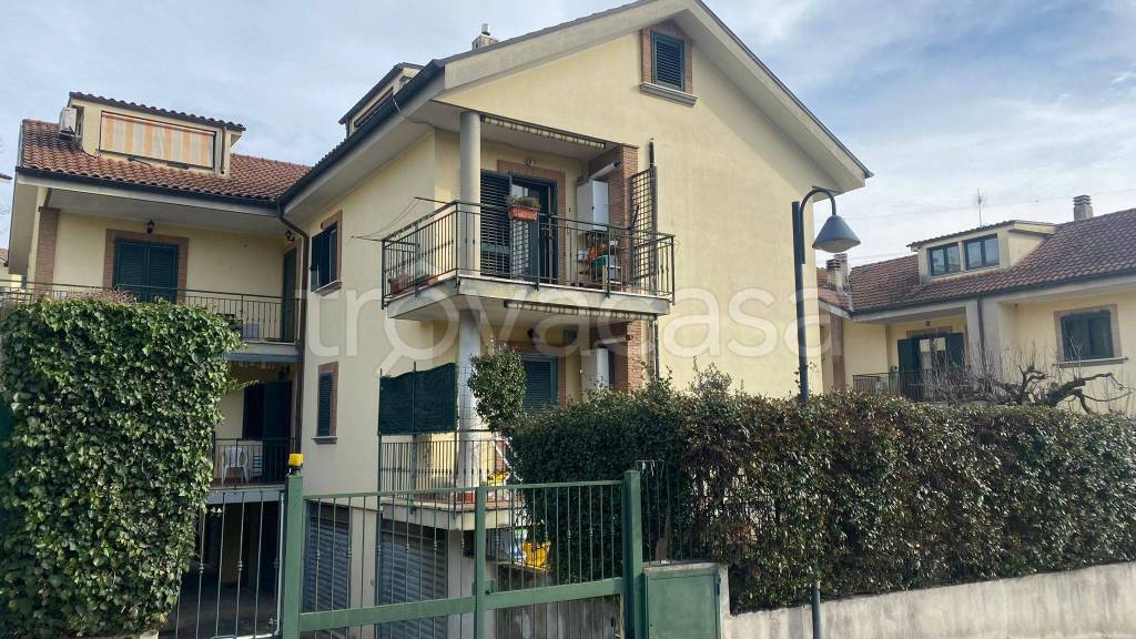 Appartamento in vendita a Labico via Giuseppe Verdi
