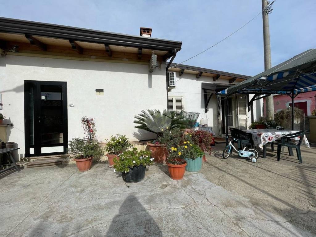 Casa Indipendente in vendita a Corigliano-Rossano via mare delle antille