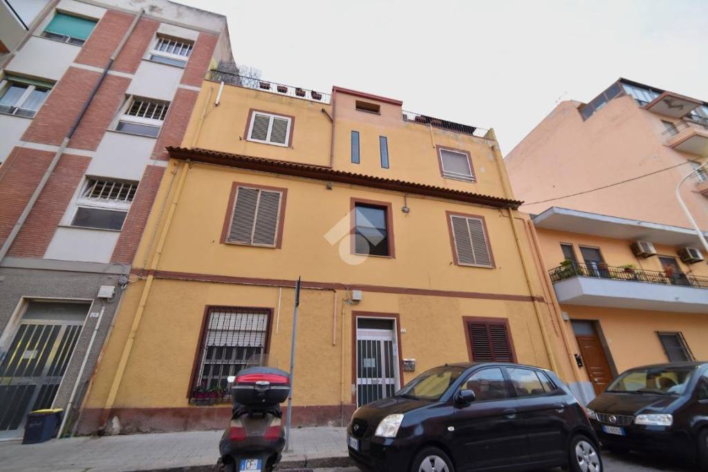 Appartamento in vendita a Cagliari via Monte Santo, 43
