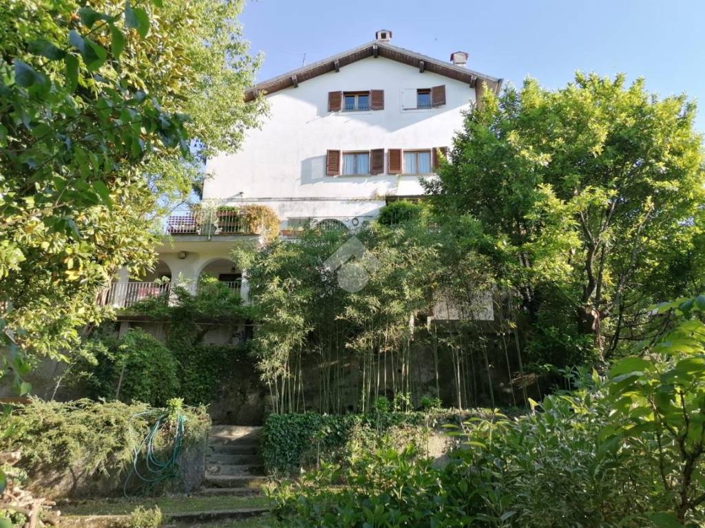 Villa in vendita a Sovico vicolo San Francesco, 1
