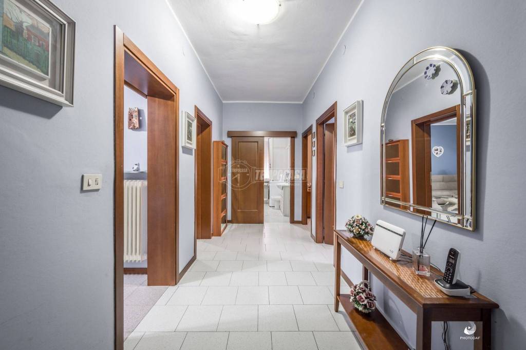 Appartamento in vendita a Correggio