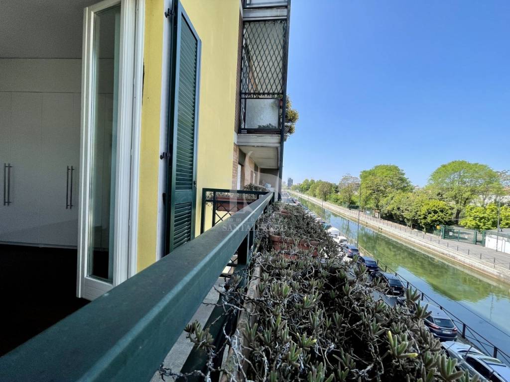Appartamento in vendita a Milano via ludovico il moro ,53