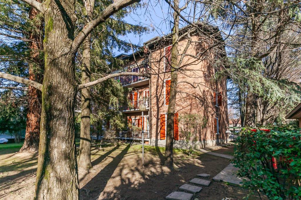 Appartamento in vendita a Cusano Milanino via Filippo Corridoni, 6