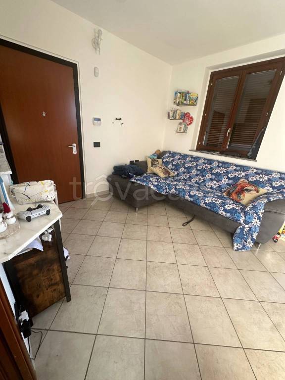 Appartamento in in vendita da privato a Montano Lucino via Casarico, 3