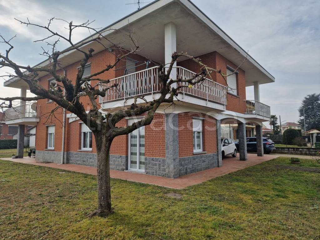 Villa Bifamiliare in vendita a Moncalieri strada Freyla Mezzi, 65