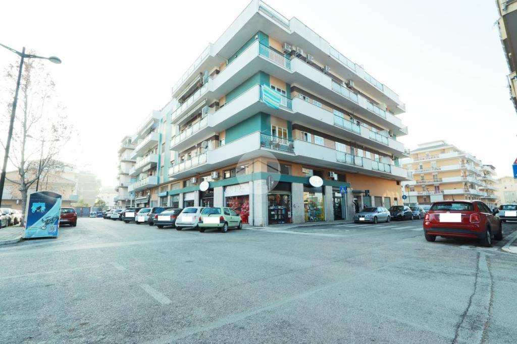 Appartamento in vendita a Pescara via vincenzo ceruli, 40