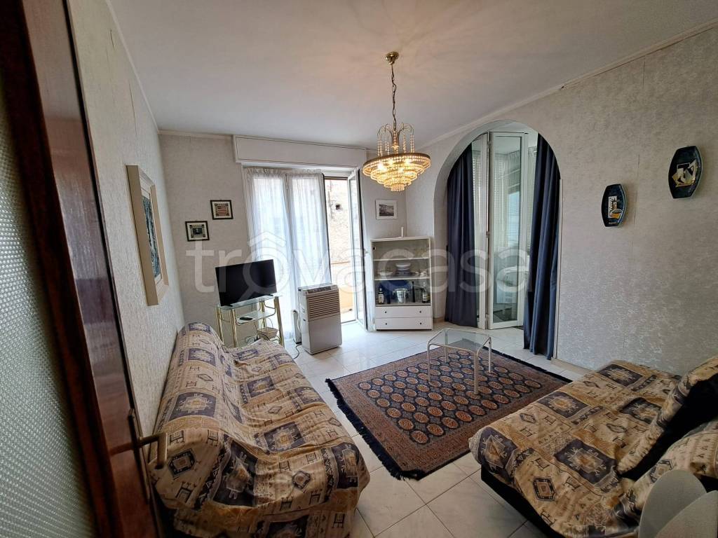 Appartamento in vendita a Sanremo via Michele Costanzo Astraldi, 40