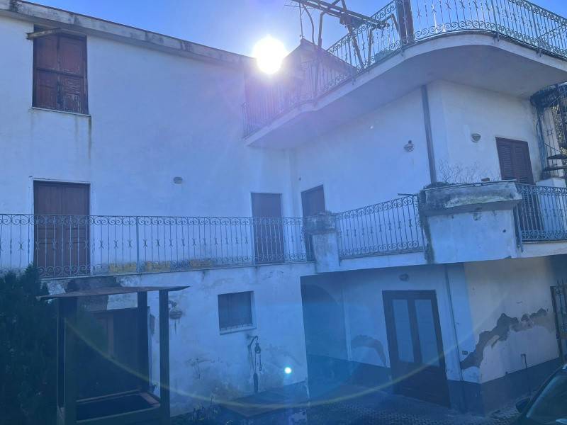 Villa in vendita a Palma Campania vicoletto Sopra Vico