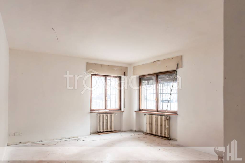 Appartamento in vendita a Belluno via Aristide Gabelli, 3