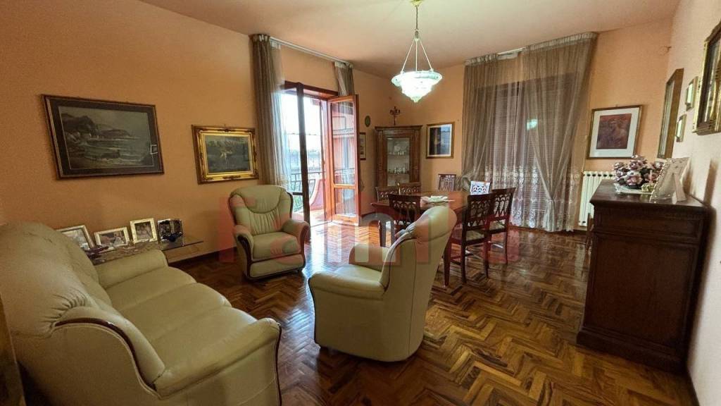 Villa Bifamiliare in vendita a Mugnano del Cardinale via Masucci
