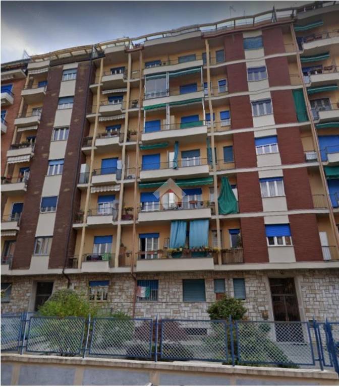Appartamento in affitto a Torino via aosta, 50