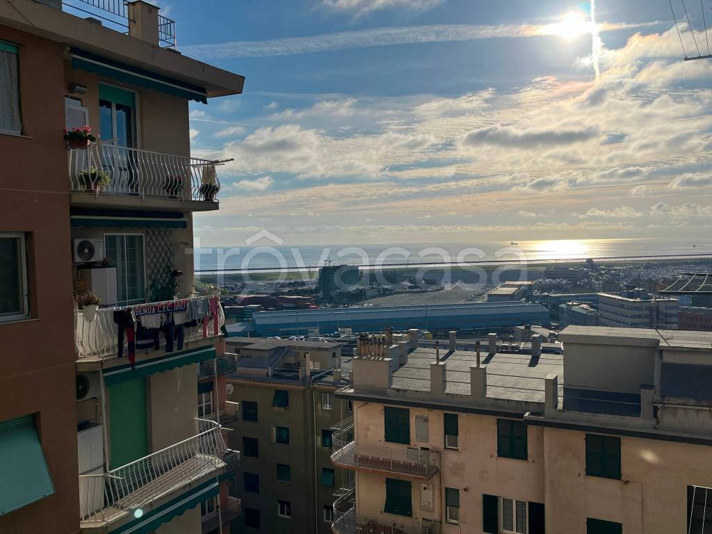 Appartamento in vendita a Genova via Lodovico Calda, 38