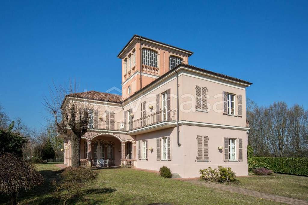 Villa in vendita ad Asti strada Valmanera, 60