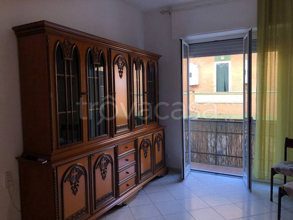 Appartamento in vendita a Fiumicino via Carlo Fecia di Cossato, 54
