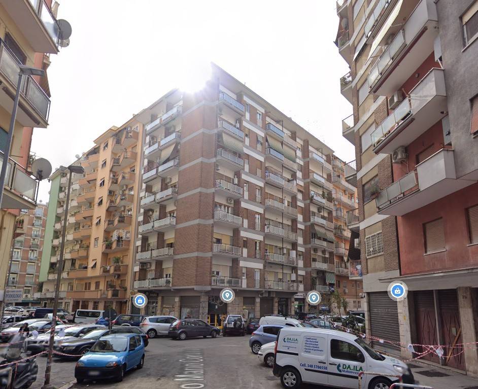 Appartamento in affitto a Roma via Orso Mario Corbino