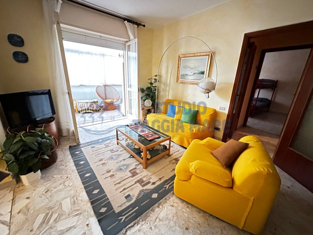 Appartamento in vendita a Riva Ligure via Castello