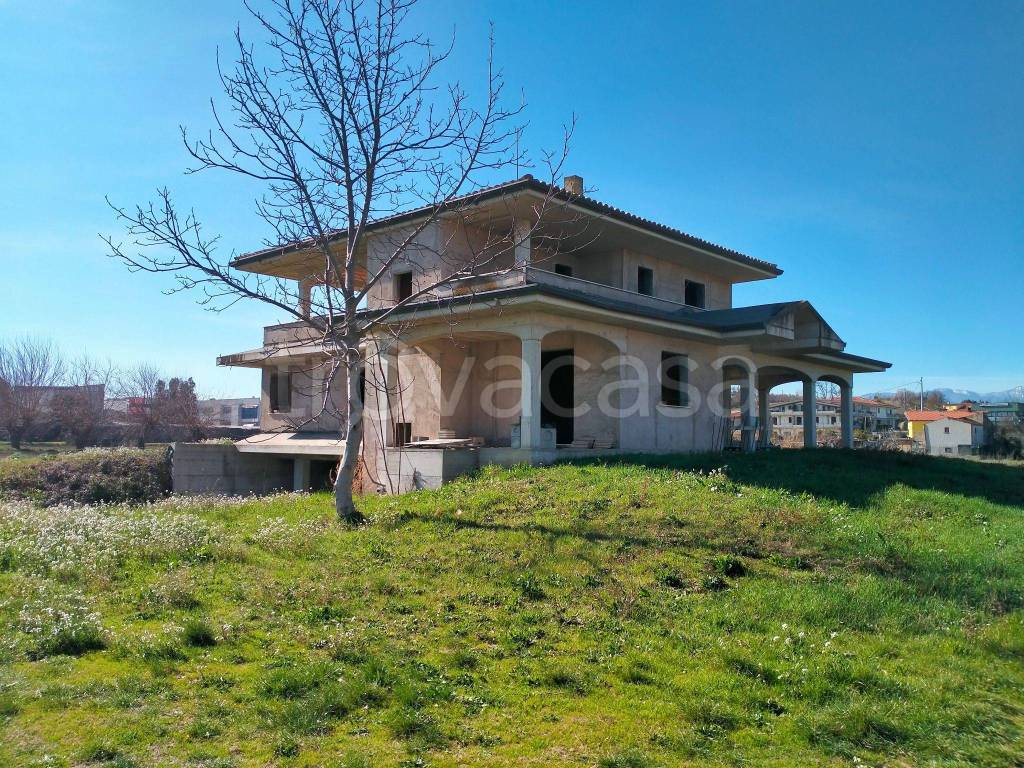Villa in in vendita da privato a Collecorvino contrada Congiunti, Snc