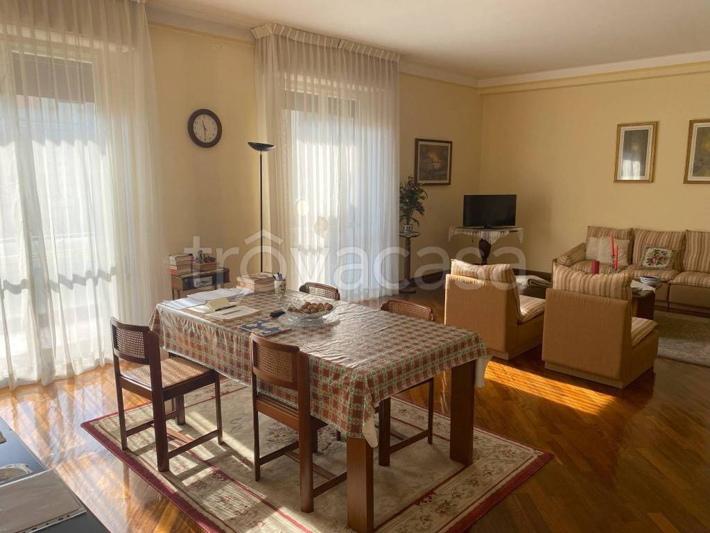 Appartamento in vendita a Cremona via Milazzo, 35