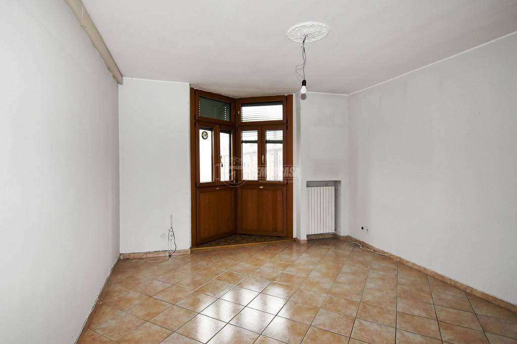 Appartamento in vendita a Pieve Emanuele via giuseppe verdi 7