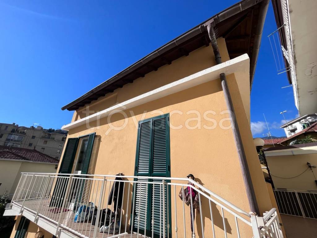 Appartamento in vendita a Sanremo via Galileo Galilei, 268