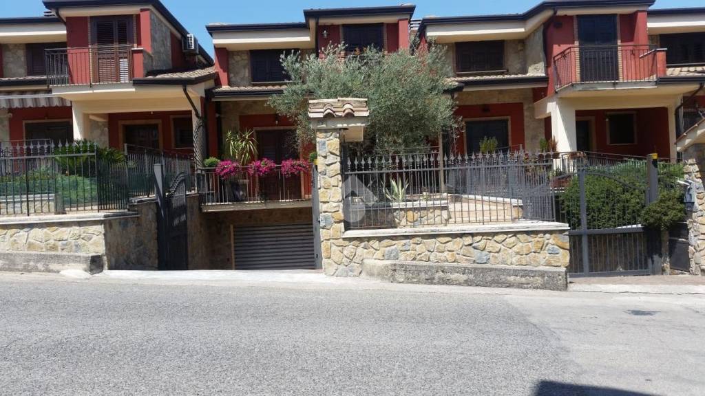 Villa a Schiera in vendita a Cesinali via Belledonne