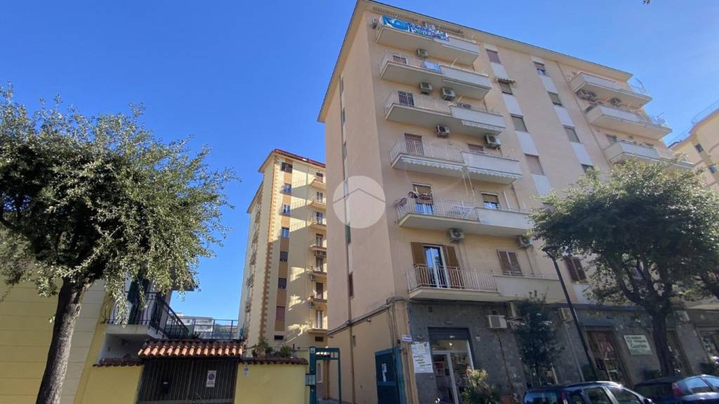 Appartamento in vendita a San Giorgio a Cremano via Emanuele Gianturco, 56