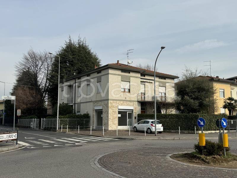 Villa in vendita a Dalmine via Alessandro Manzoni, 55