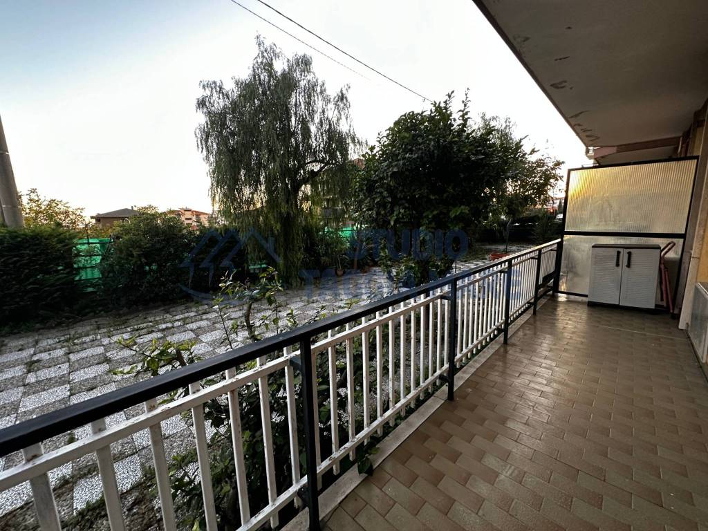 Appartamento in vendita a Riva Ligure via Giuseppe Garibaldi, 28