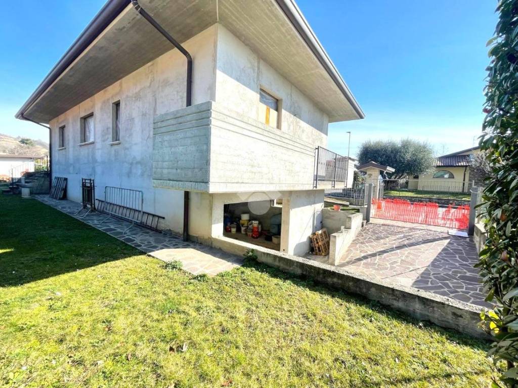 Villa in vendita a Castelli Calepio via bellini, 27