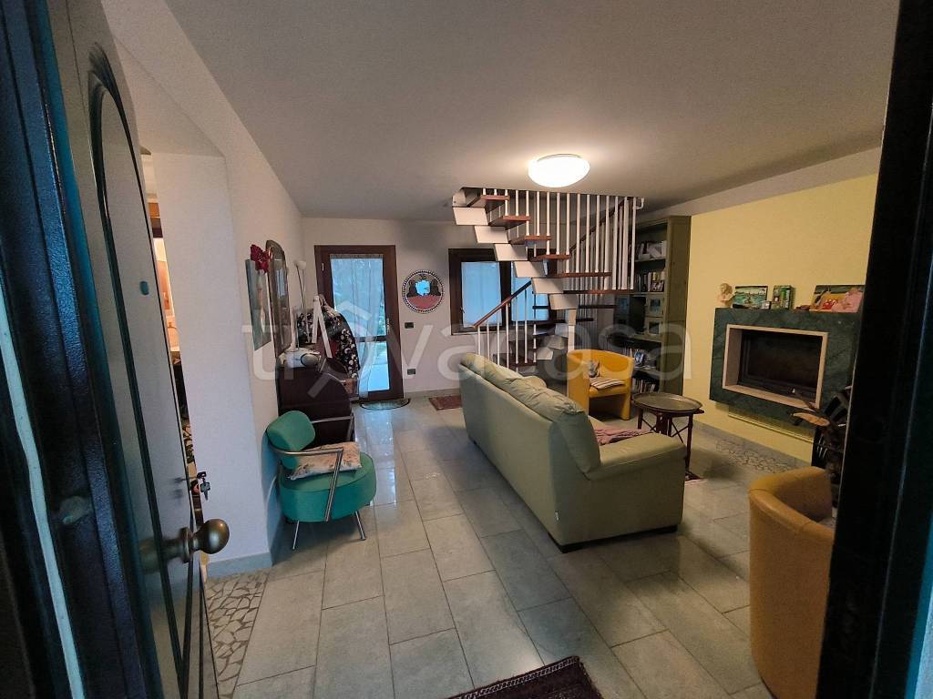 Villa in vendita a San Costanzo via San Vittorio