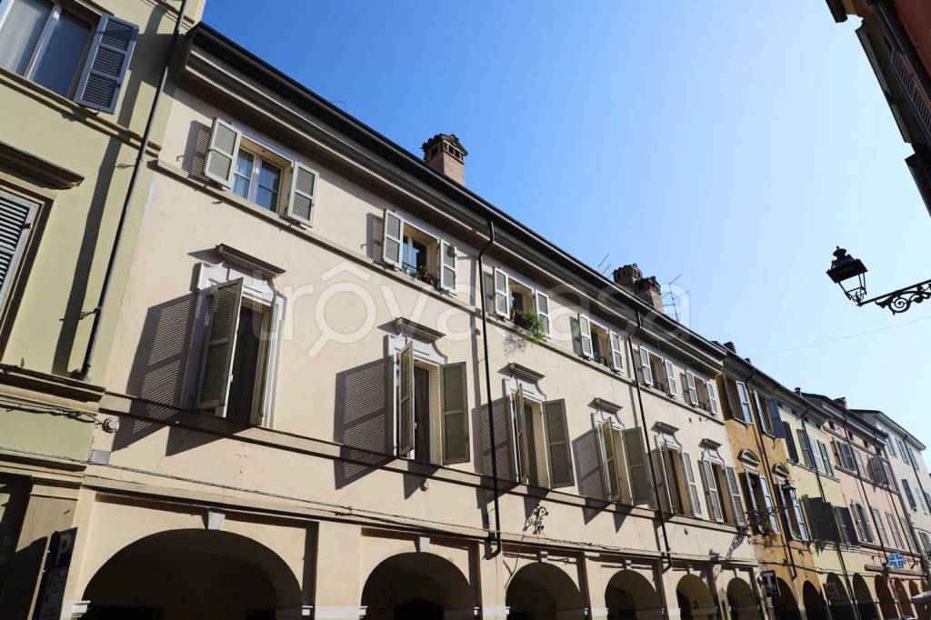 Appartamento in vendita a Parma borgo Delle Colonne