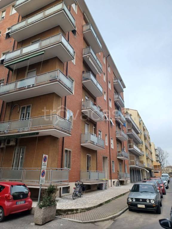 Appartamento in in vendita da privato a Piacenza via Raffaele Fulgosio
