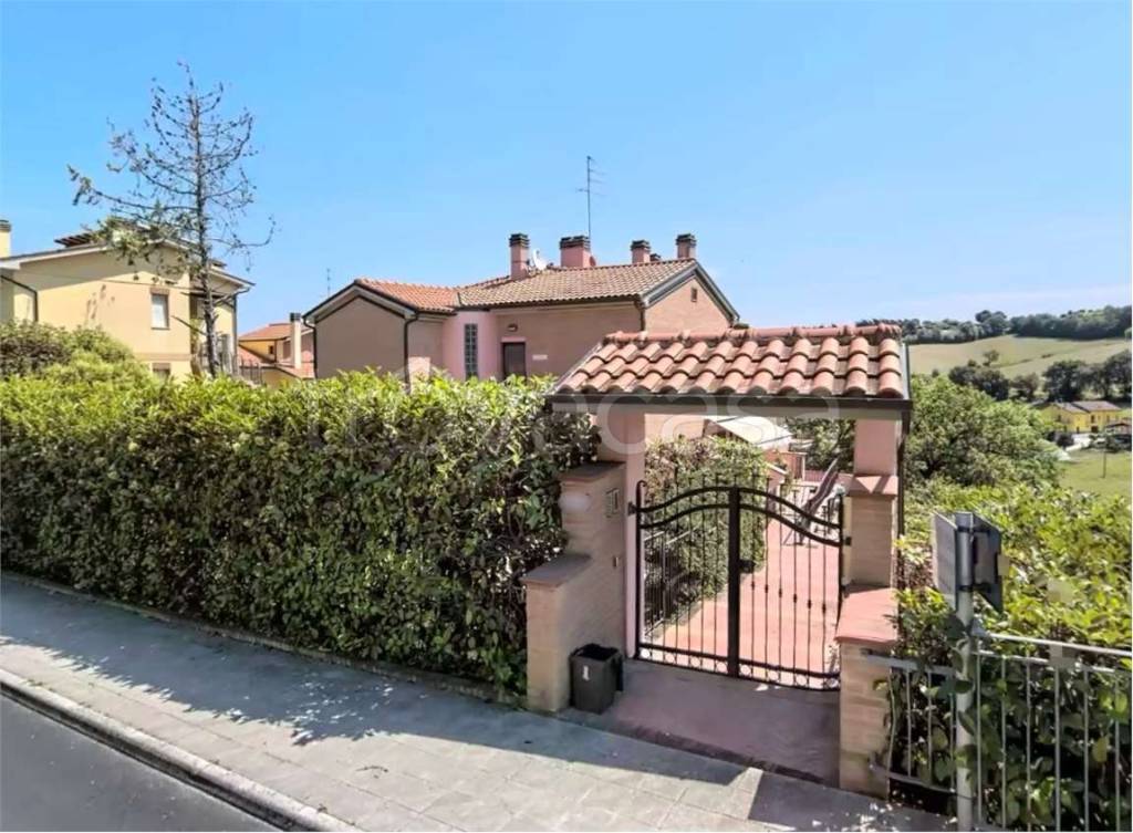 immagine annuncio 1 di 4