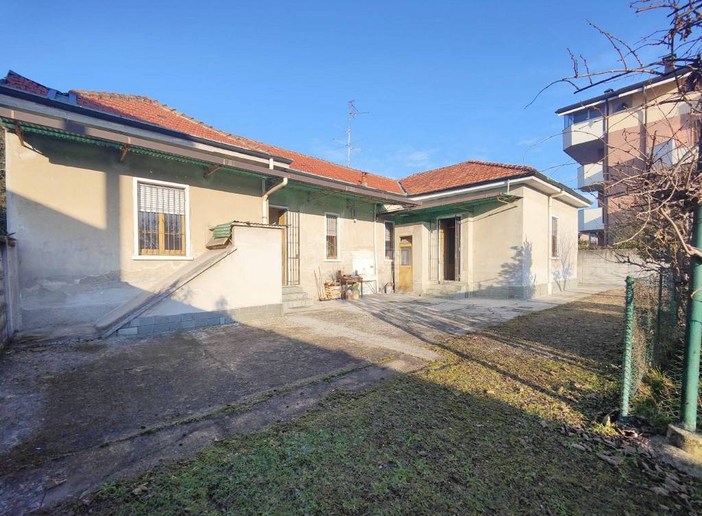 Villa in vendita a Seveso via cascina rossa 17