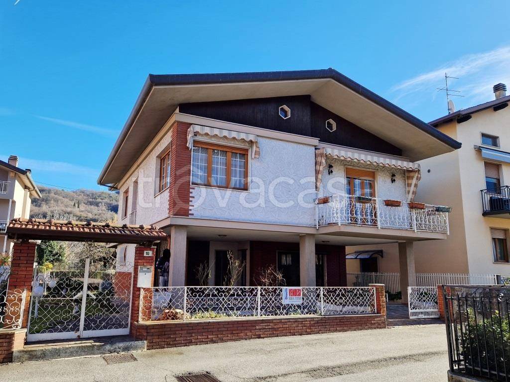 Villa in vendita a Cividate Camuno via Santo Stefano, 10