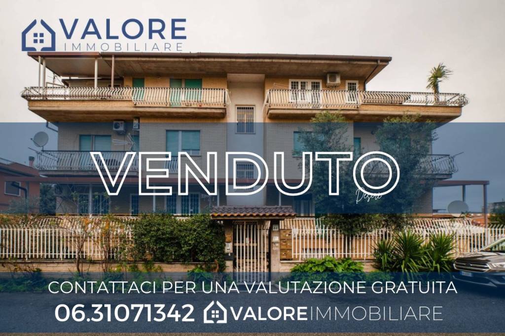 Appartamento in vendita a Roma via Pietro Pompilio Rodotà, 44
