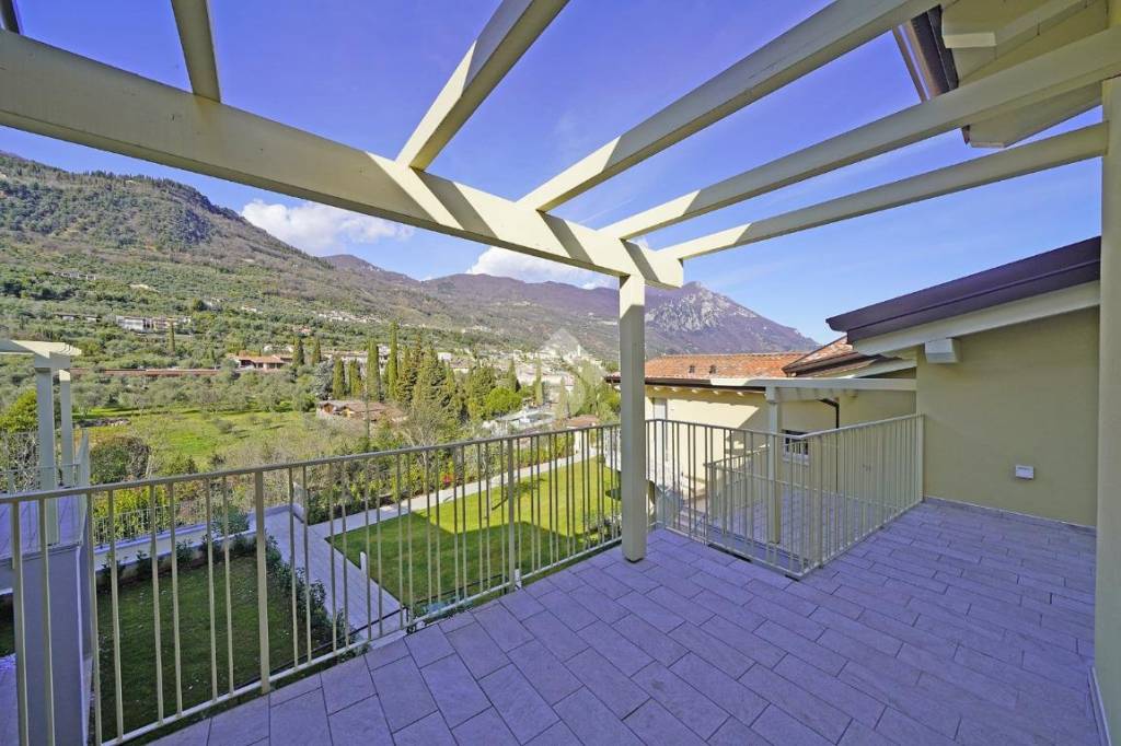 Appartamento in vendita a Toscolano-Maderno via San Giorgio