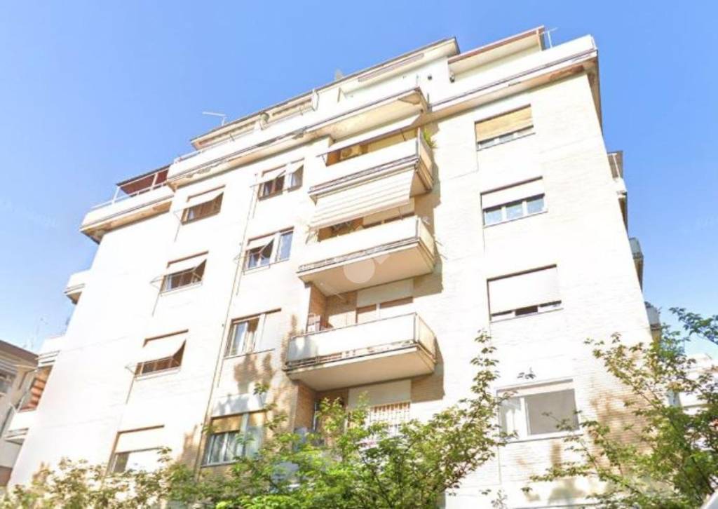 Appartamento in vendita a Roma viale giovanni battista valente, 141
