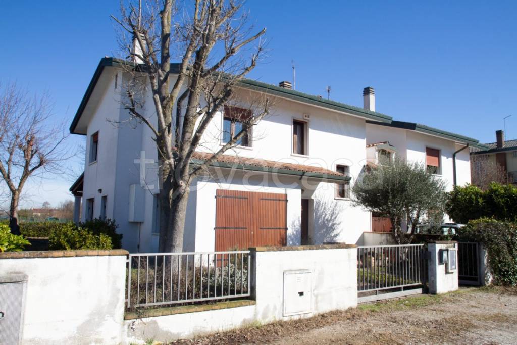 Villa Bifamiliare in vendita a Spinea