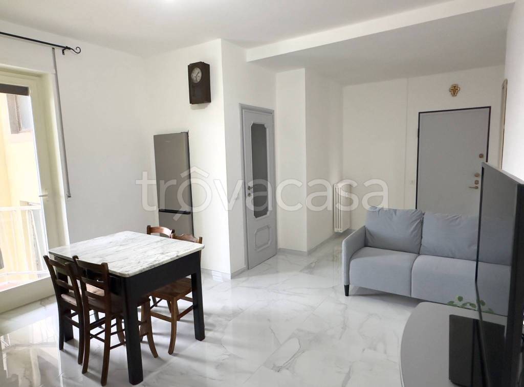 Appartamento in vendita a Biella via Asmara, 15