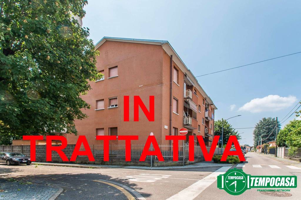 Appartamento in vendita a Rescaldina via Montello, 28